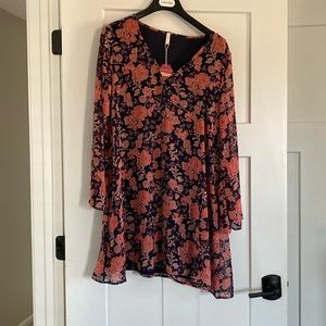 Floral maternity dress